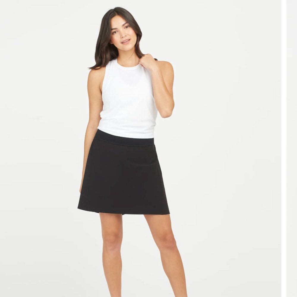 SPANX The Get Moving Skort, 17"